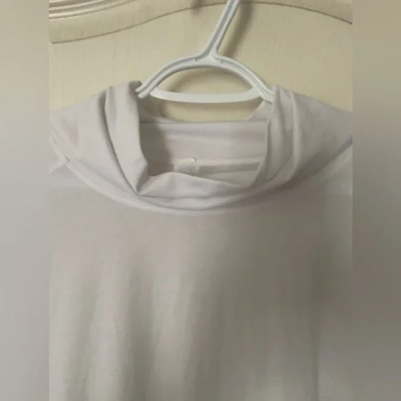 Lululemon Mock Neck Long Sleeve Shirt - Picture 2 of 6